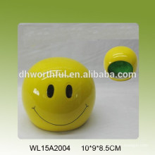 Yellow smiling face design ceramic sponge holder